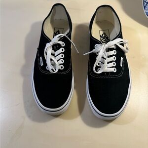 Vans Women size 9 - black